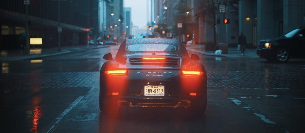 Paint Protection Film aanbrengen op autolak voor duurzame bescherming tegen krassen en steenslag