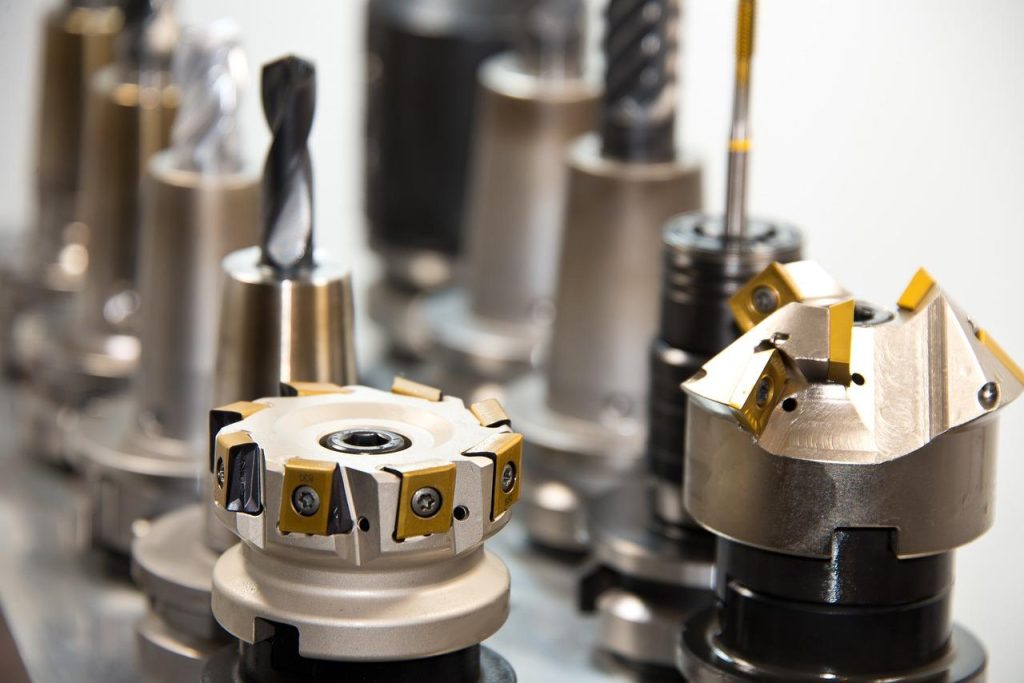 Profielwalsen techniek voor nauwkeurige vorming van metalen profielen in metaalbewerking en industriële productie
