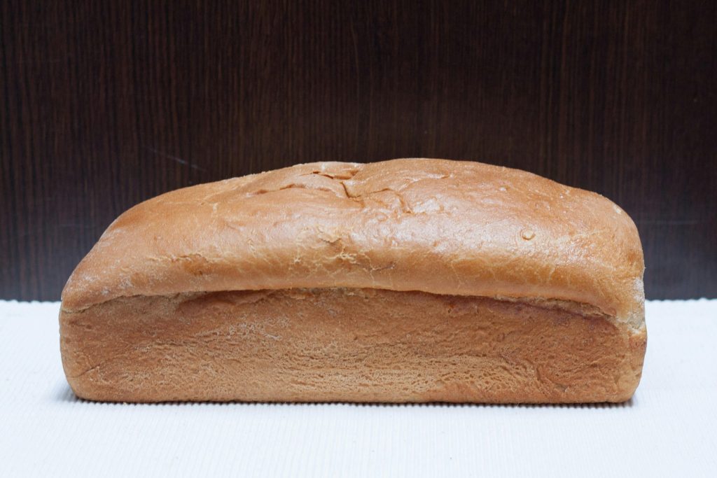 Professionele bakkerijgrondstoffen leverancier die ingrediënten op tijd levert voor dagverse bakkerijproducten
