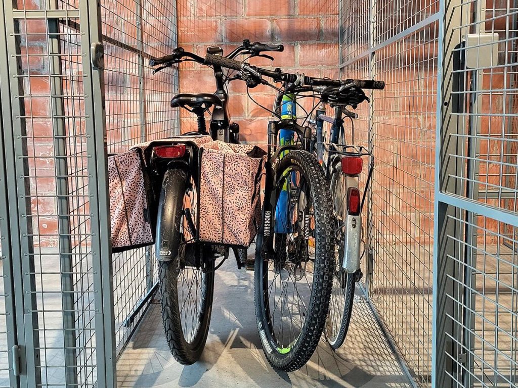 Boxes & Bikes locker voor veilige opslag bij korte en lange verblijven in Oostduinkerke
